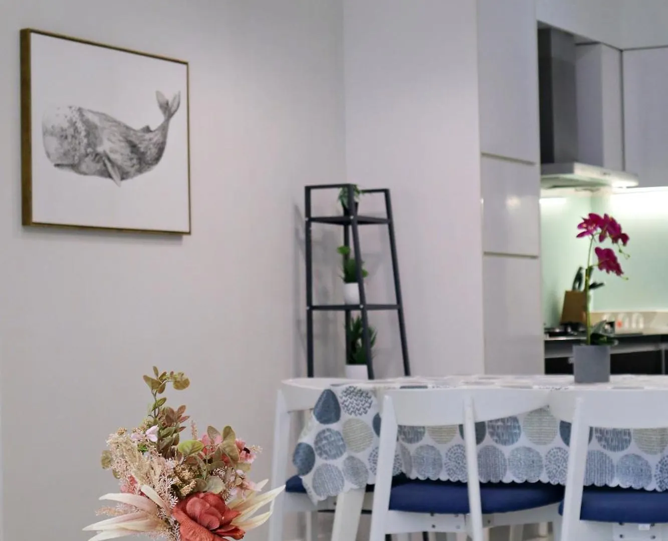 Appartamento 5 Pax Santorini Colour Themed Suite At Paradigm Mall,Pj Petaling Jaya